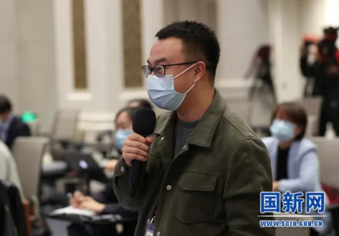 國新辦舉行制造業(yè)中小微企業(yè)緩稅政策國務(wù)院政策例行吹風(fēng)會(huì)(2)